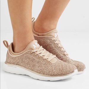 Lululemon Apl shoes